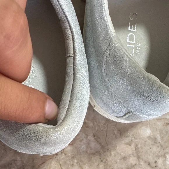 J/SLIDES Metallic Silver Sneakers - Picture 6 of 7